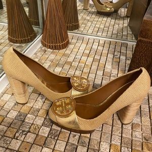 Tory Burch Tan and Gold Thick Platform. Size 8.5.